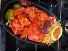 23. Paneer Sizzler (vegetarisk ) (bord) (medelstark) - Bild 2